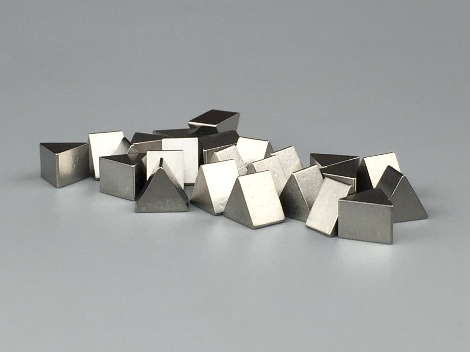 Sharp Alloy Saw Tips - Grade 12